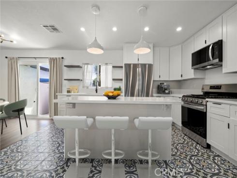 1324 S Oakhaven Drive, Anaheim, CA