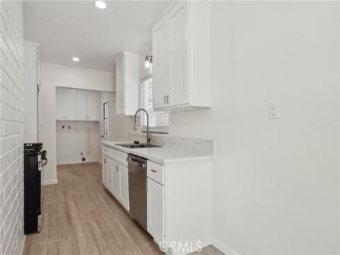 1304 N Devonshire Road, Anaheim, CA