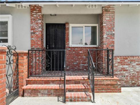 1304 N Devonshire Road, Anaheim, CA