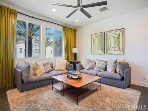 820 E Santa Ana Street, Anaheim, CA