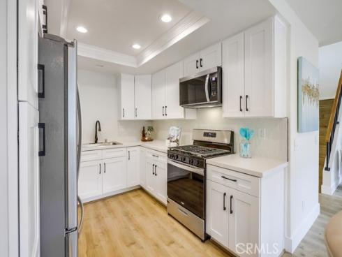 658 S Webster 4 Avenue, Anaheim, CA