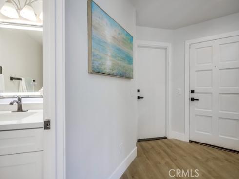 658 S Webster 4 Avenue, Anaheim, CA