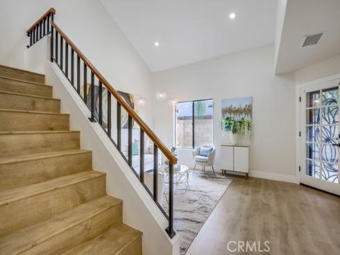 658 S Webster 4 Avenue, Anaheim, CA