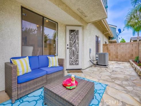 658 S Webster 4 Avenue, Anaheim, CA