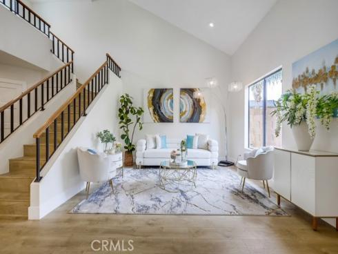 658 S Webster 4 Avenue, Anaheim, CA