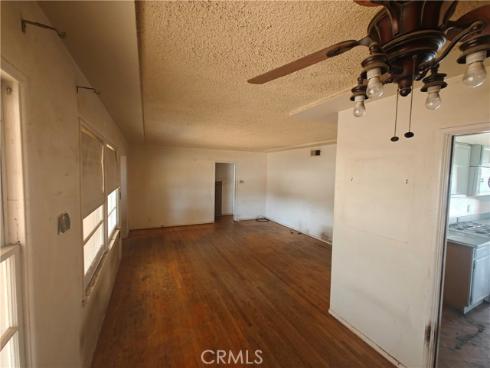 925 W Autumn Drive, Anaheim, CA