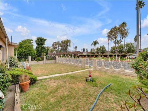 222 W Orangewood Avenue, Anaheim, CA