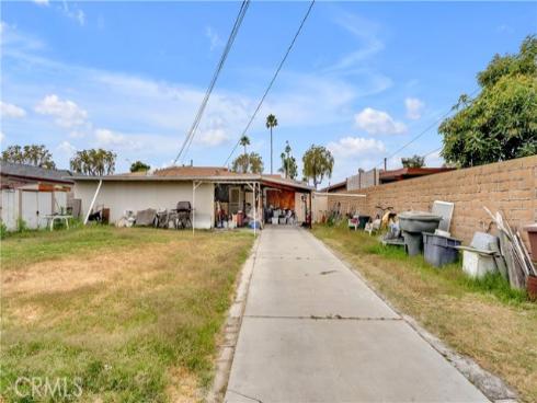 222 W Orangewood Avenue, Anaheim, CA