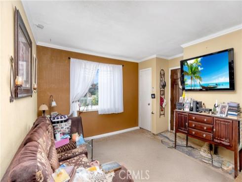 222 W Orangewood Avenue, Anaheim, CA