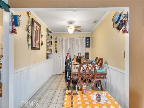 222 W Orangewood Avenue, Anaheim, CA