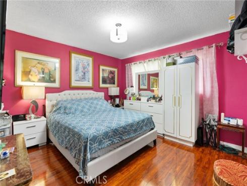 2011 W Katella 17 Avenue, Anaheim, CA