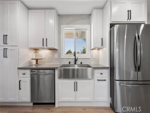 1715 E Redwood Avenue, Anaheim, CA