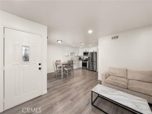 1400 E Bell 98K Avenue, Anaheim, CA