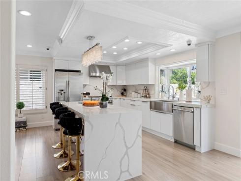 2160 S Hammatt , Anaheim, CA