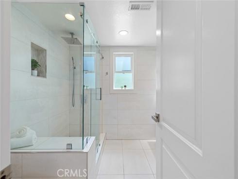 2160 S Hammatt , Anaheim, CA