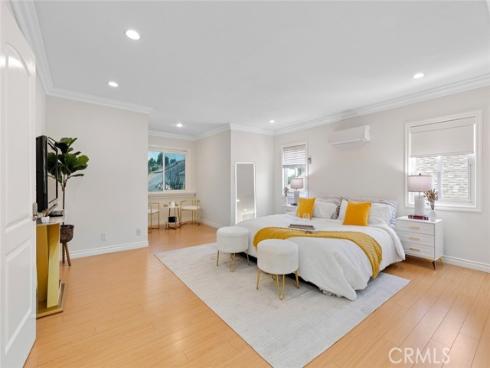 2160 S Hammatt , Anaheim, CA