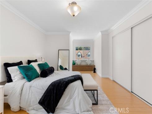 2160 S Hammatt , Anaheim, CA