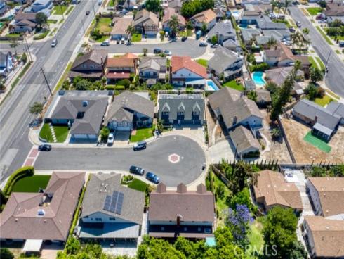 2160 S Hammatt , Anaheim, CA