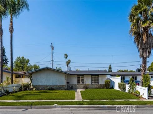 1419 W Dogwood Avenue, Anaheim, CA