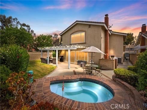 701 S Carriage Circle, Anaheim, CA