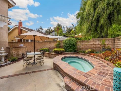 701 S Carriage Circle, Anaheim, CA