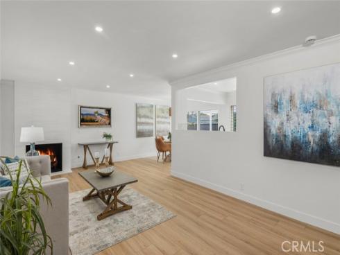 817 S Westchester Drive, Anaheim, CA