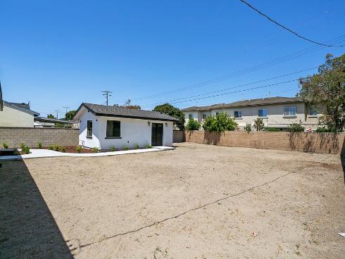 1786 S Carnelian Street, Anaheim, CA