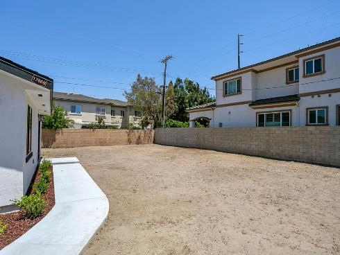 1786 S Carnelian Street, Anaheim, CA