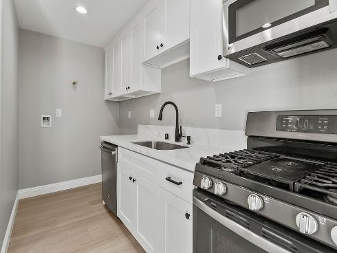 1786 S Carnelian Street, Anaheim, CA