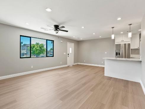 1786 S Carnelian Street, Anaheim, CA