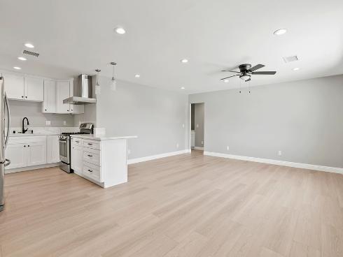 1786 S Carnelian Street, Anaheim, CA