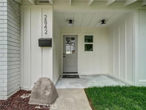 2842 E Virginia Avenue, Anaheim, CA