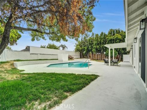 2842 E Virginia Avenue, Anaheim, CA