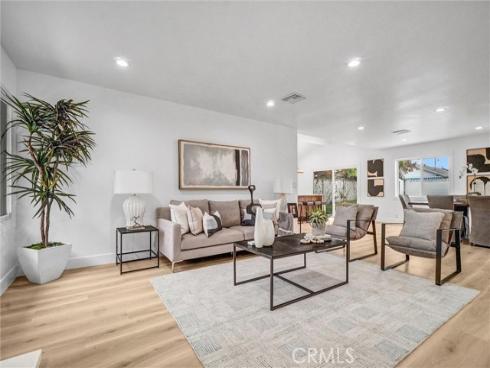 2842 E Virginia Avenue, Anaheim, CA