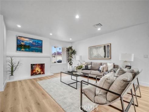 2842 E Virginia Avenue, Anaheim, CA