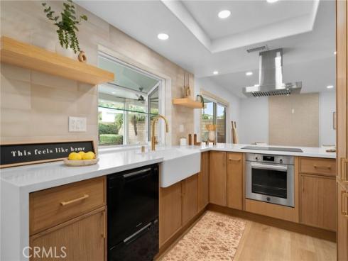 6198 E Camino Correr , Anaheim, CA