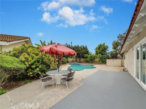 1340 S Scarborough Lane, Anaheim, CA