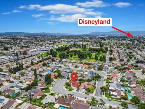 1340 S Scarborough Lane, Anaheim, CA