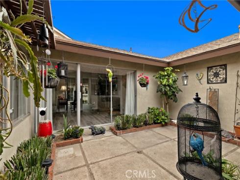 1724 N Oakwood Avenue, Anaheim, CA