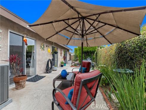 1724 N Oakwood Avenue, Anaheim, CA