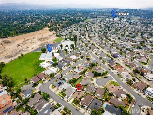 1724 N Oakwood Avenue, Anaheim, CA