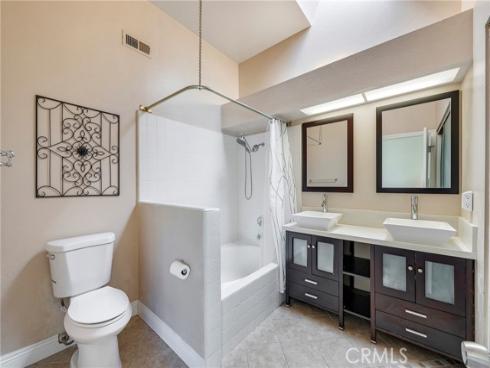 1844 W Falmouth 5 Avenue, Anaheim, CA