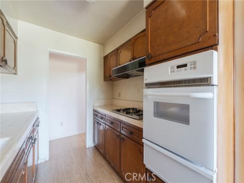 2011 W Katella  61  Avenue, Anaheim, CA