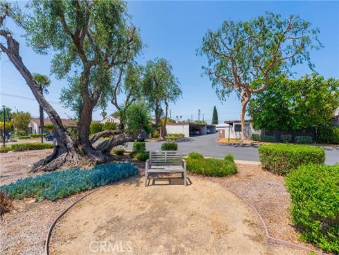 2011 W Katella  61  Avenue, Anaheim, CA