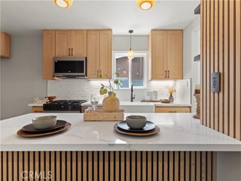 2545 W Greenacre Avenue, Anaheim, CA