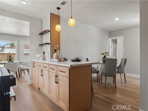 2545 W Greenacre Avenue, Anaheim, CA