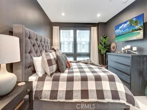 1810 W Bushell   Street, Anaheim, CA