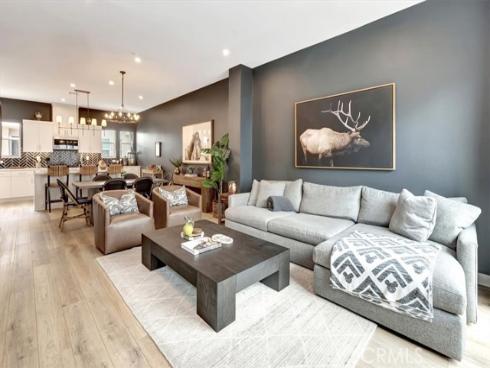 1810 W Bushell   Street, Anaheim, CA