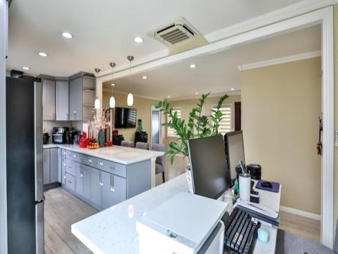 3120 W Ball Rd , Anaheim, CA