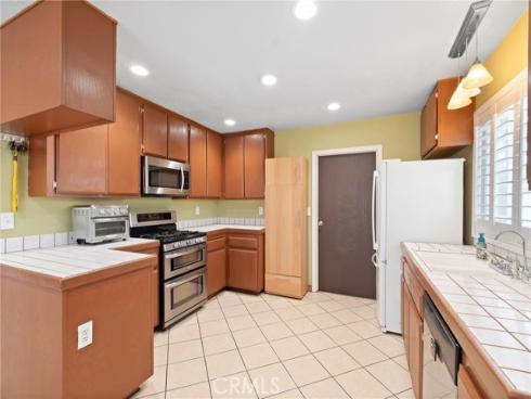 1257 N Brookhurst Street, Anaheim, CA